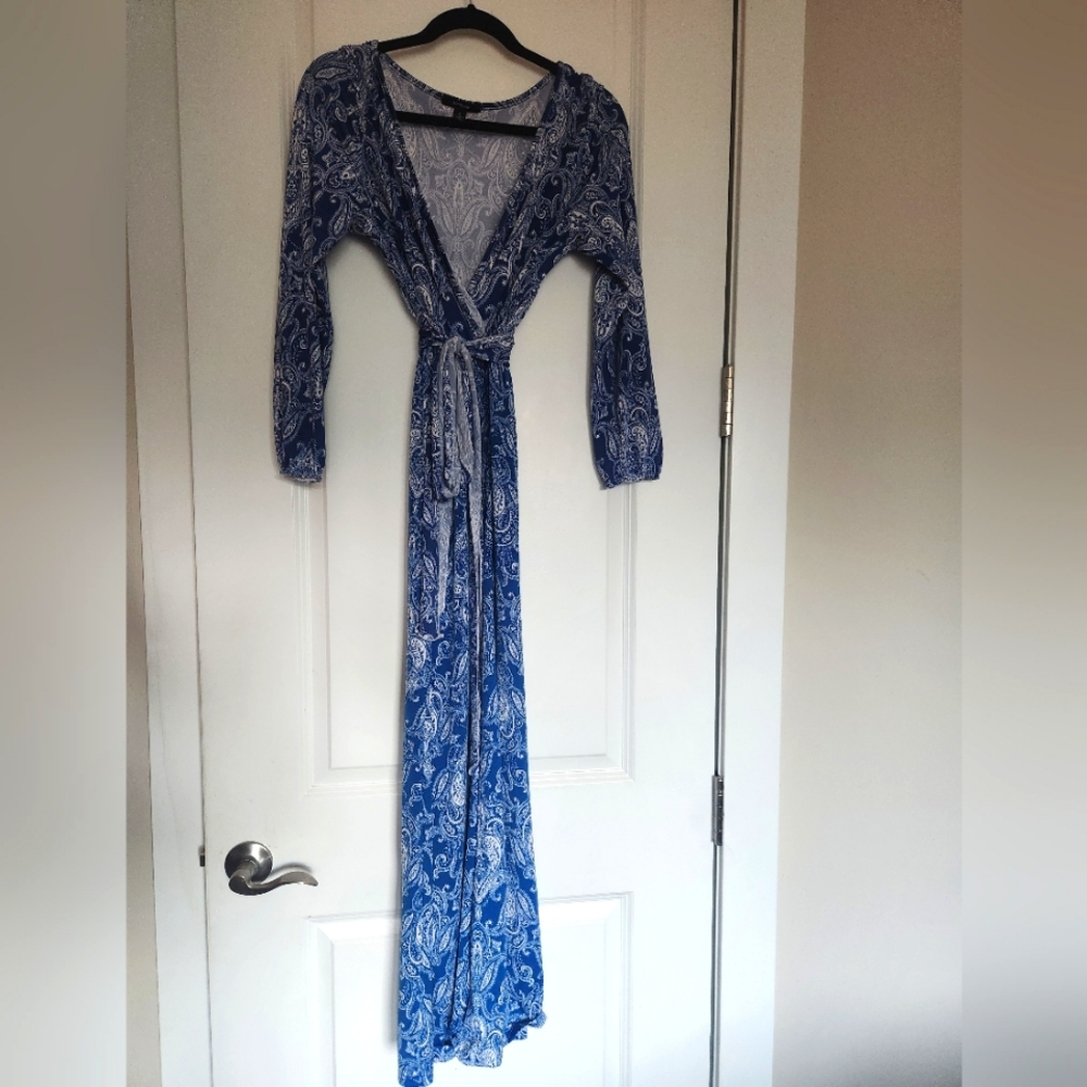 Espresso - Boho Blue Pailsey Ling Sleeve Maxi Dress, Small